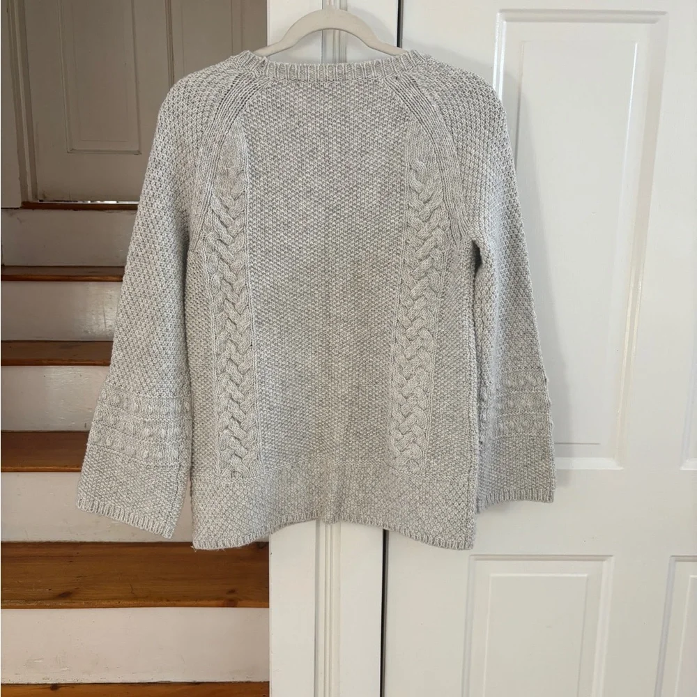 Ann Taylor Grey Cable Knit Wool Camel, Cashmere Sweater LP NWT - Picture 3 of 6